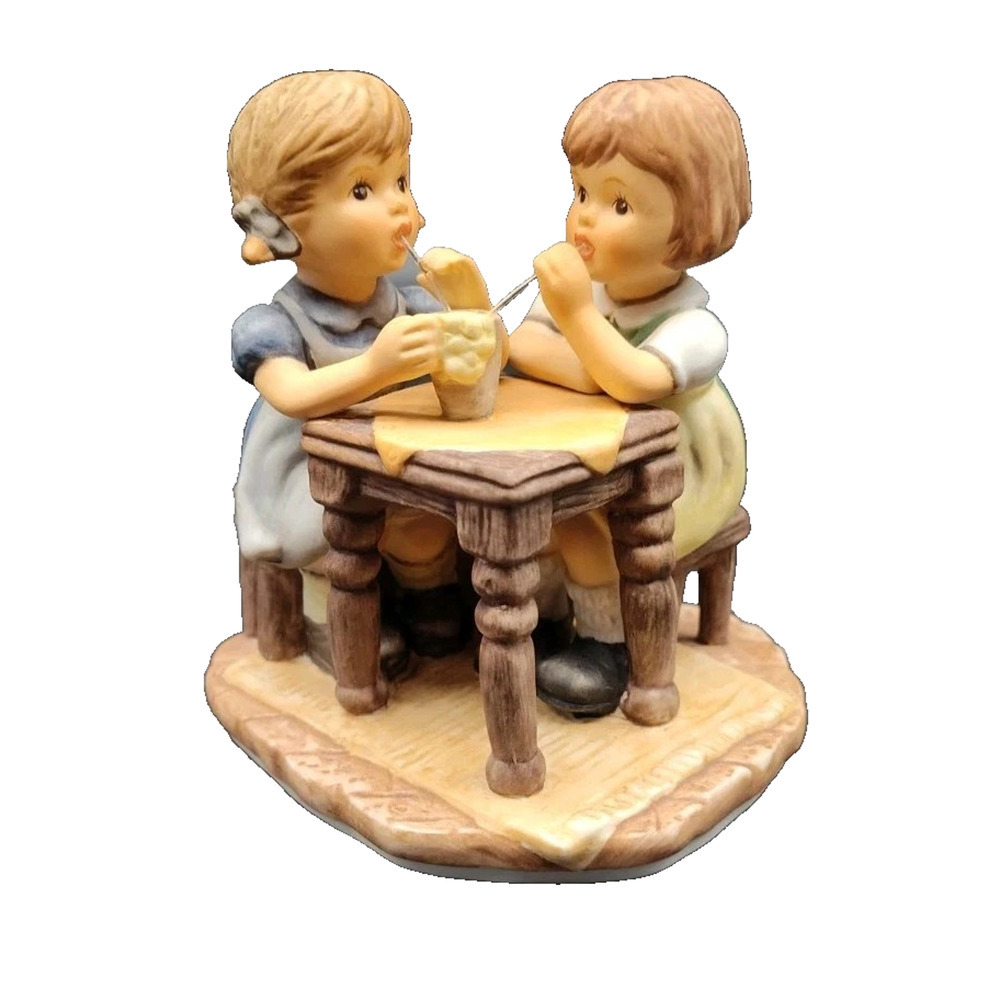 Berta Hummel by Goebel 2005 "Just Between Friends" - BH 291 - NEW IN BOX SEALED
